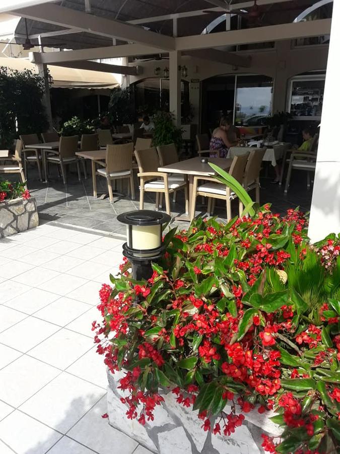 Hotel Florakis Livanátai Zewnętrze zdjęcie